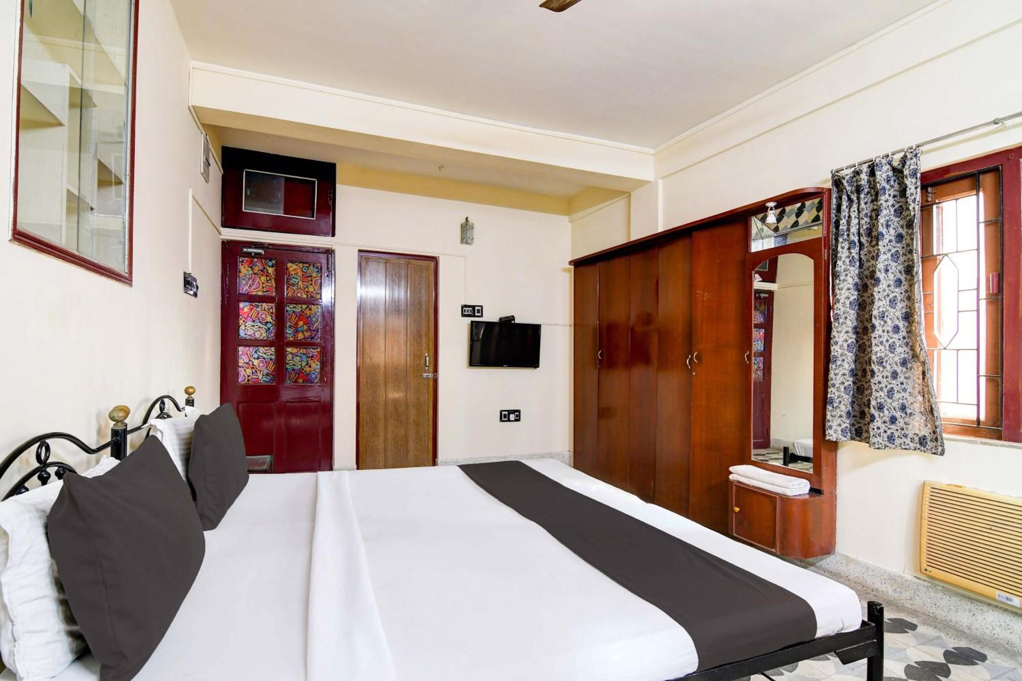 Oyo Simplex Guest House Behala Kalkutta Exterior foto